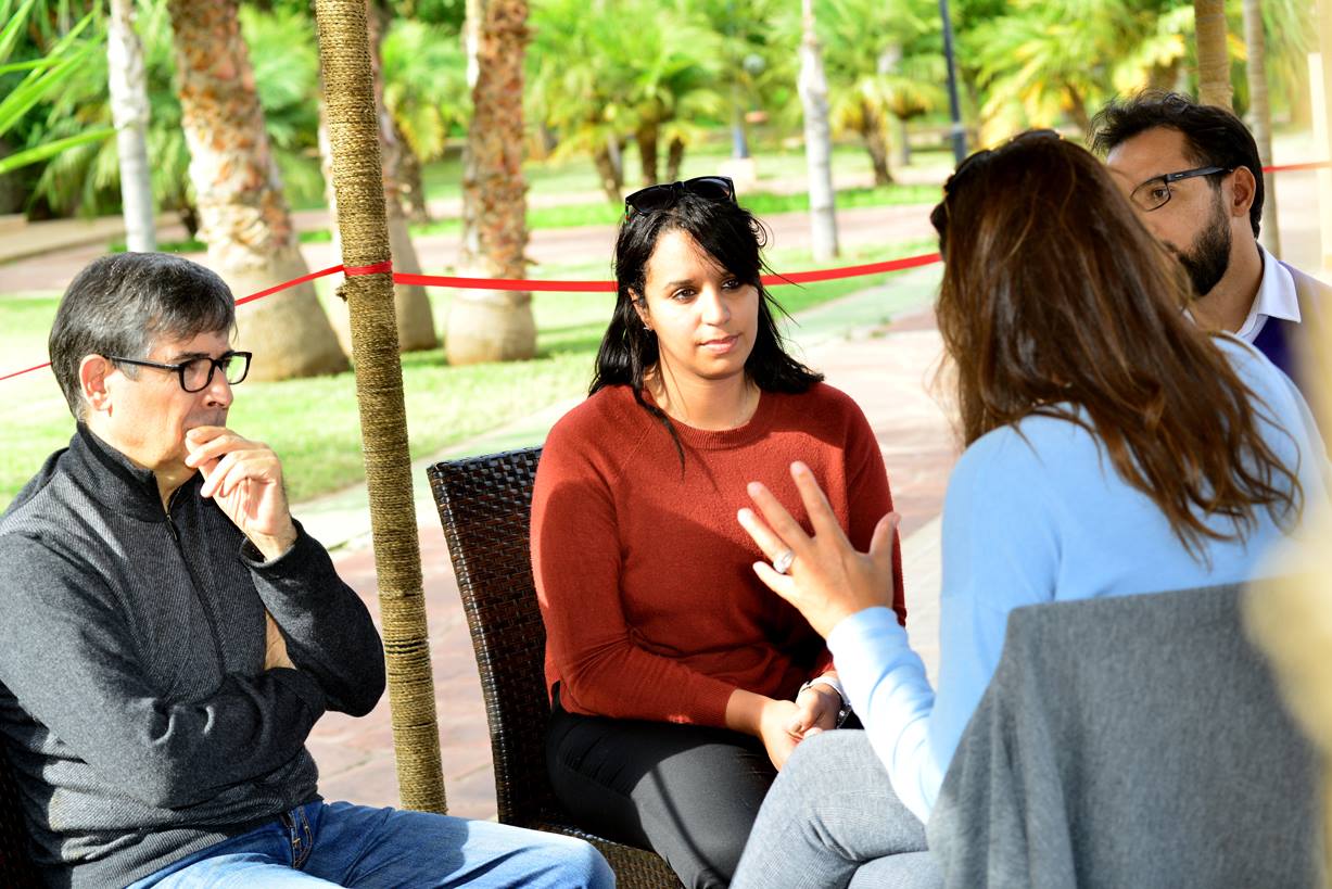 Mentors and mentees from the MENA region work on their business